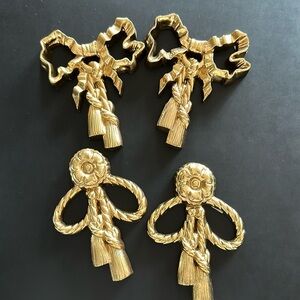 vtg burwood wall decor usa 1988 wall Bow Tassel 4pc Decor Gold Color Plastic